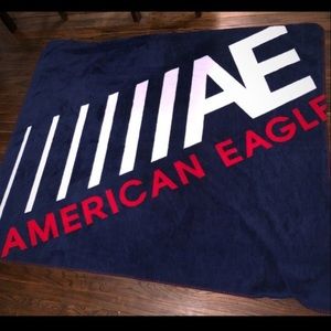 NWT American Eagle Outfitters Blanket [Blue]